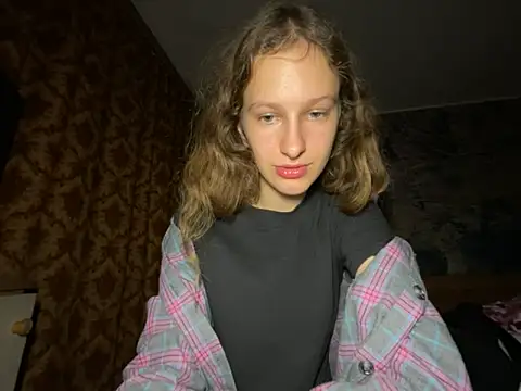 Snapshot of Eva_Angel3 chatting on September 30, 2025, 6:14 pm Eva Angel3 online show from September 30, 2025, 6:14 pm