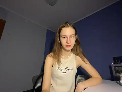 Snapshot of Eva_Angel3 chatting on February 17, 2025, 6:28 pm Eva Angel3 online show from February 17, 2025, 6:28 pm