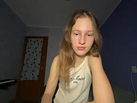 Snapshot of Eva_Angel3 chatting on February 2, 2025, 6:20 pm Eva Angel3 online show from February 2, 2025, 6:20 pm