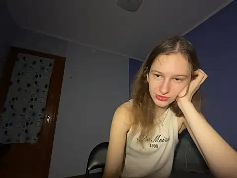 Snapshot of Eva_Angel3 chatting on February 7, 2025, 6:24 pm Eva Angel3 online show from February 7, 2025, 6:24 pm