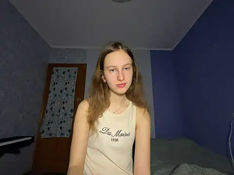 Snapshot of Eva_Angel3 chatting on February 26, 2025, 6:48 pm Eva Angel3 online show from February 26, 2025, 6:48 pm