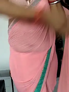 Snapshot of sexy-honey09 chatting on October 4, 2025, 9:11 am sexy-honey09 online show from October 4, 2025, 9:11 am