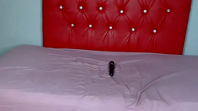 Snapshot of EbonyBentley chatting on September 28, 2025, 6:37 pm EbonyBentley online show from September 28, 2025, 6:37 pm