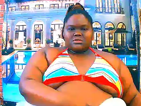 EbonyHotBuns online show from April 7, 2026, 6:32 pm