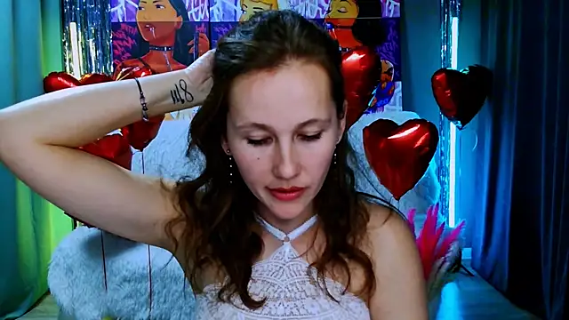 MichelleOrtis online show from March 3, 2025, 4:26 pm