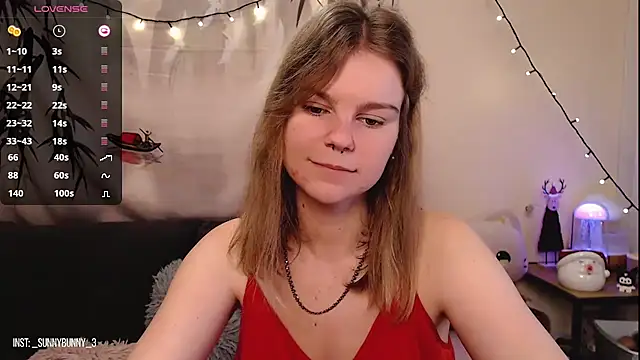 Snapshot of Moona_xx chatting on December 26, 2024, 1:40 am Moona xx online show from December 26, 2024, 1:40 am