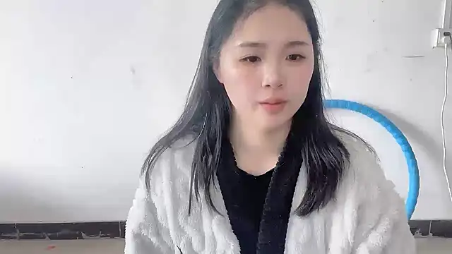 Snapshot of SU__SU chatting on February 15, 2026, 6:14 am SU SU online show from February 15, 2026, 6:14 am