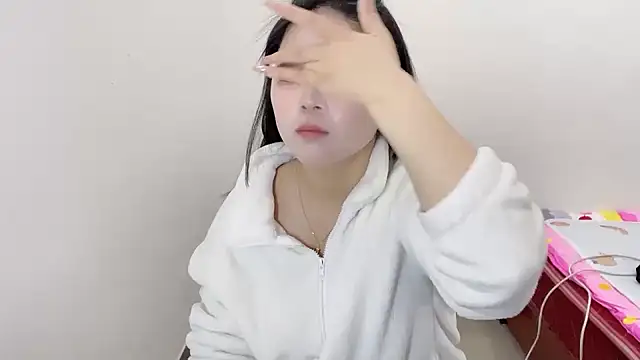 Snapshot of SU__SU chatting on February 1, 2026, 7:06 am SU SU online show from February 1, 2026, 7:06 am