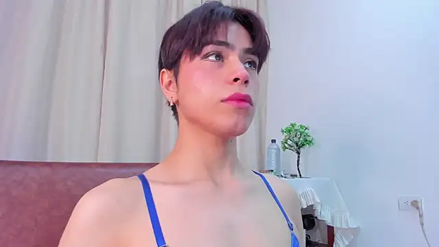 Little michell online show from January 30, 2025, 12:27 pm