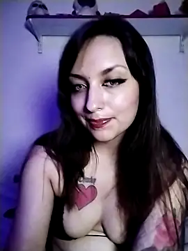 candyrellaJade online show from February 22, 2025, 4:29 am