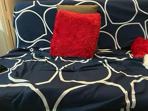 heartqqute26 online show from October 11, 2025, 11:28 pm