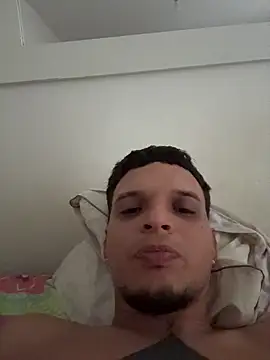 Snapshot of ArturoDelgado1 chatting on July 18, 2026, 4:37 pm ArturoDelgado1 online show from July 18, 2026, 4:37 pm