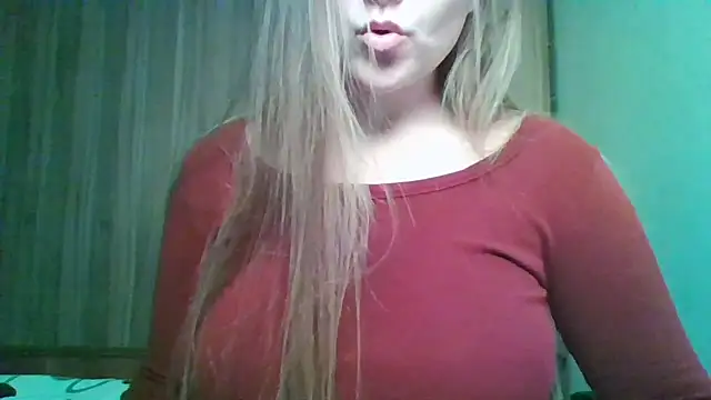 Evasapples online show from November 29, 2025, 7:25 pm