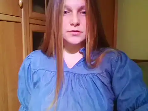 Evasapples online show from January 27, 2025, 6:41 pm