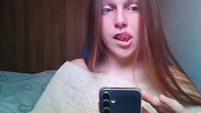 Evasapples online show from May 15, 2026, 7:23 pm