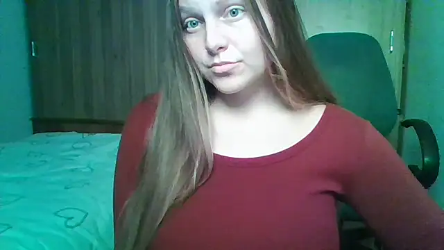 Evasapples online show from October 30, 2025, 4:04 pm