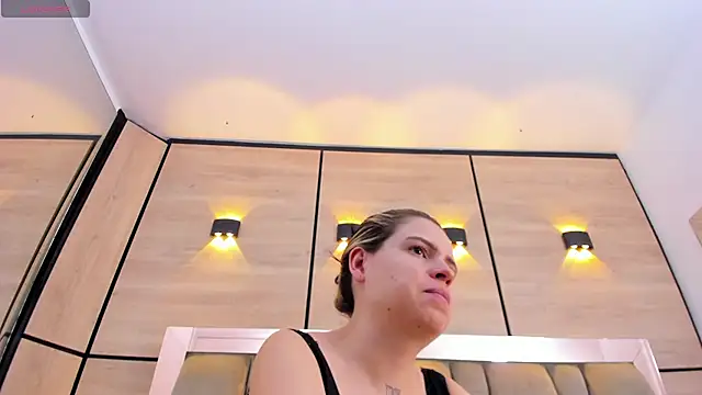 Snapshot of dorothy_vegga chatting on January 9, 2026, 4:08 am dorothy vegga online show from January 9, 2026, 4:08 am