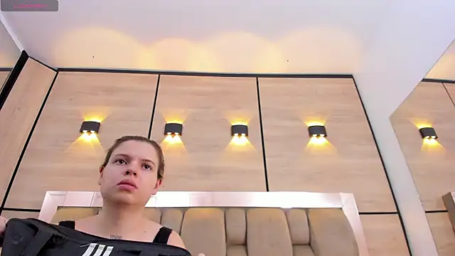 Snapshot of dorothy_vegga chatting on January 7, 2026, 4:06 am dorothy vegga online show from January 7, 2026, 4:06 am