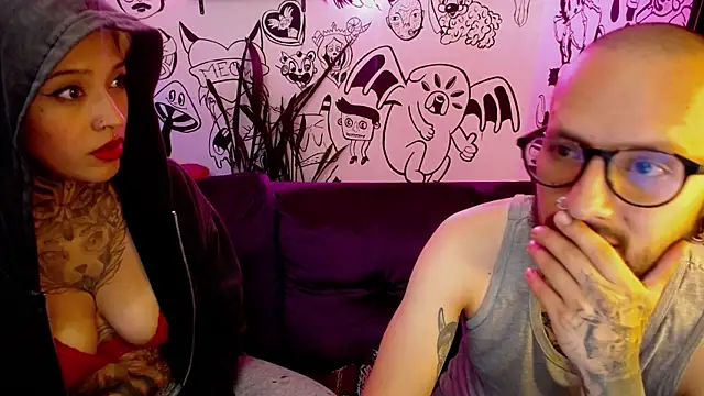 Snapshot of tatouagendecouple chatting on February 15, 2025, 3:42 am tatouagendecouple online show from February 15, 2025, 3:42 am