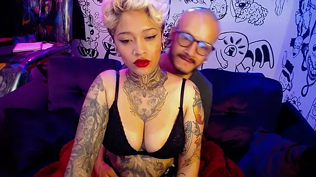 Snapshot of tatouagendecouple chatting on February 13, 2025, 5:26 am tatouagendecouple online show from February 13, 2025, 5:26 am