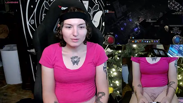 BrandiWRLD 999 online show from January 4, 2025, 10:34 pm