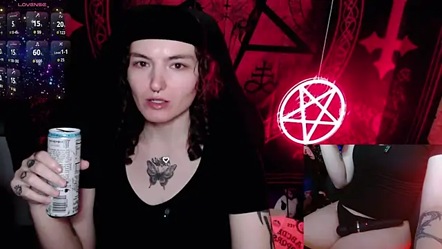 Snapshot of BrandiWRLD_999 chatting on October 25, 2025, 6:30 pm BrandiWRLD 999 online show from October 25, 2025, 6:30 pm