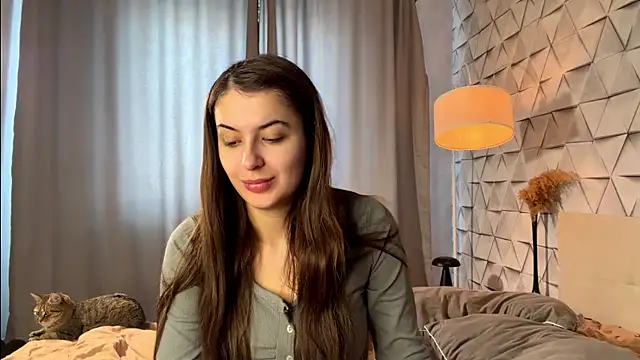 Snapshot of elisa_moon chatting on March 13, 2026, 11:04 am elisa moon online show from March 13, 2026, 11:04 am