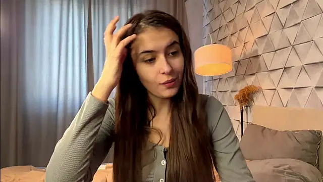 Snapshot of elisa_moon chatting on March 17, 2026, 11:13 am elisa moon online show from March 17, 2026, 11:13 am