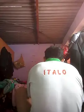 ardiente47 online show from October 7, 2025, 8:43 pm