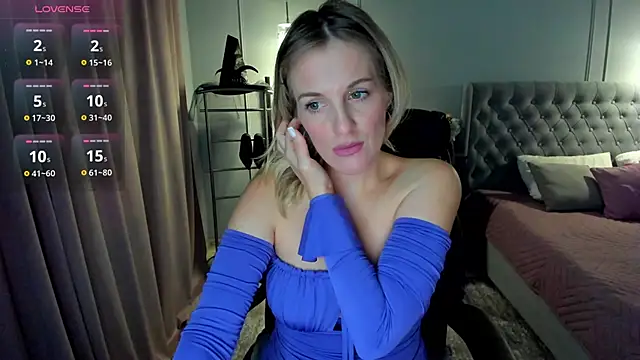 Snapshot of I_D_A chatting on September 24, 2025, 1:02 am I D A online show from September 24, 2025, 1:02 am