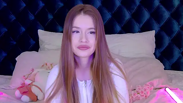 MilanaBalmain online show from February 25, 2025, 10:48 am