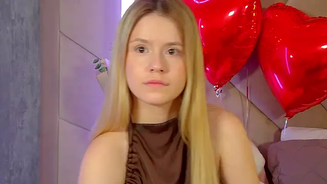 MilanaBalmain online show from February 11, 2026, 4:45 am