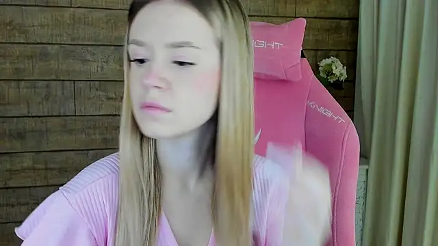 Snapshot of MilanaBalmain chatting on October 11, 2025, 4:13 am MilanaBalmain online show from October 11, 2025, 4:13 am