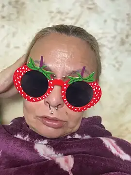 Gardener of Illusions online show from June 30, 2026, 4:23 am