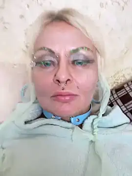 Snapshot of Gardener_of_Illusions chatting on September 27, 2025, 12:06 am Gardener of Illusions online show from September 27, 2025, 12:06 am