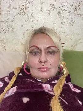 Snapshot of Gardener_of_Illusions chatting on September 24, 2025, 12:18 am Gardener of Illusions online show from September 24, 2025, 12:18 am