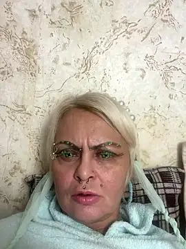 Snapshot of Gardener_of_Illusions chatting on October 6, 2025, 3:51 am Gardener of Illusions online show from October 6, 2025, 3:51 am