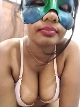 Snapshot of Zaraangle chatting on May 24, 2026, 12:38 pm Zaraangle online show from May 24, 2026, 12:38 pm