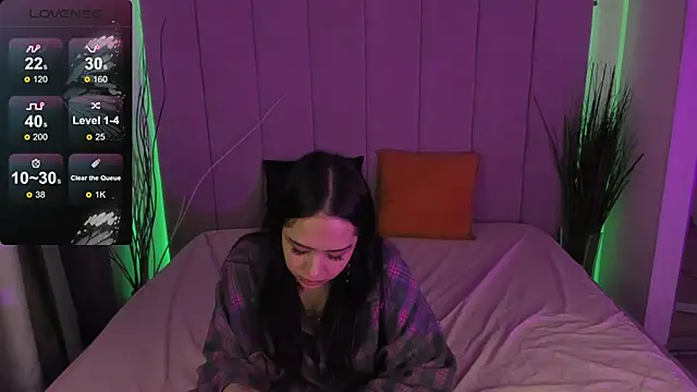 Snapshot of baby__kim chatting on March 4, 2025, 5:42 am baby  kim online show from March 4, 2025, 5:42 am