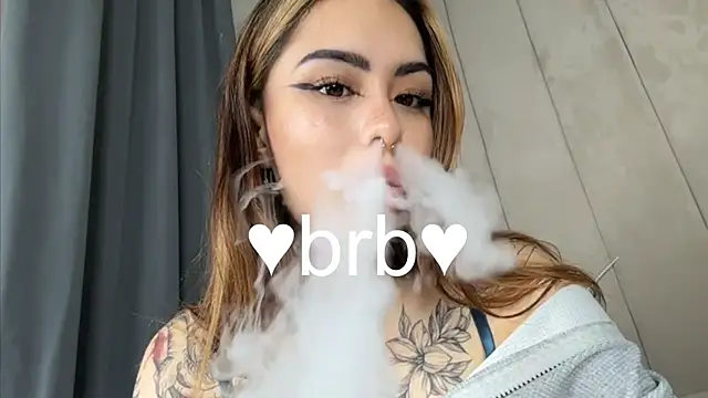 Snapshot of baby__kim chatting on September 12, 2025, 5:07 am baby  kim online show from September 12, 2025, 5:07 am