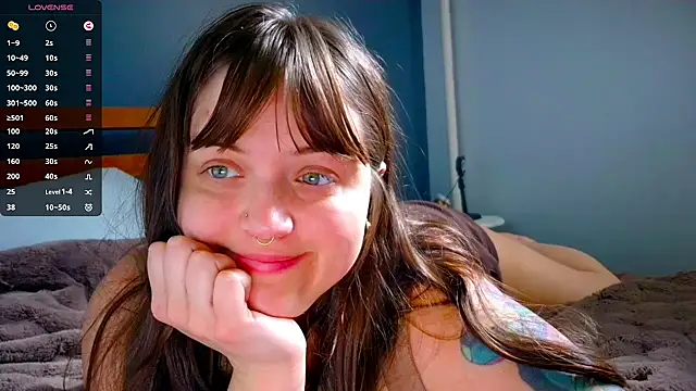 princess emily4723 online show from April 4, 2026, 6:14 pm