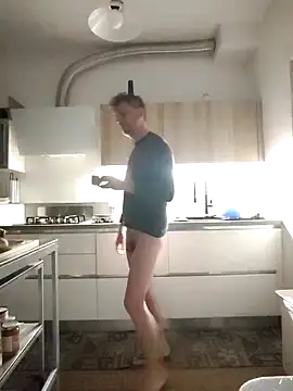 Snapshot of Coolandgang chatting on February 9, 2026, 4:43 am Coolandgang online show from February 9, 2026, 4:43 am