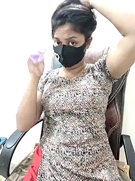 Snapshot of Tapur- chatting on October 3, 2025, 1:34 pm Tapur- online show from October 3, 2025, 1:34 pm