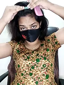 Snapshot of Tapur- chatting on October 25, 2025, 2:28 pm Tapur- online show from October 25, 2025, 2:28 pm