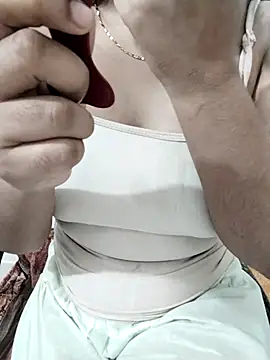 Snapshot of Tapur- chatting on October 16, 2025, 2:25 pm Tapur- online show from October 16, 2025, 2:25 pm