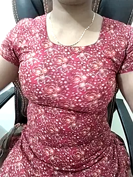 Snapshot of Tapur- chatting on October 14, 2025, 3:45 pm Tapur- online show from October 14, 2025, 3:45 pm