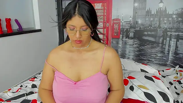 estrella bigboobs14 online show from March 3, 2025, 6:24 pm