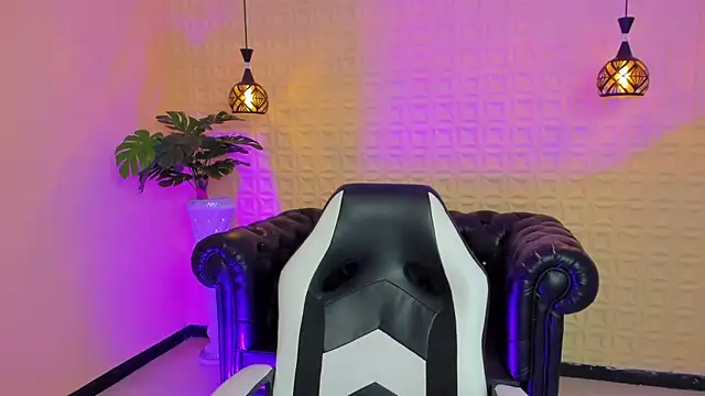 estrella bigboobs14 online show from October 15, 2025, 7:16 am