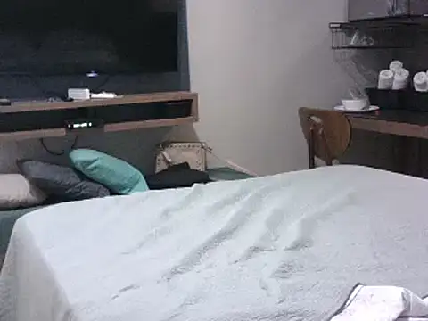 pornstarbrezillian online show from February 6, 2025, 10:43 pm