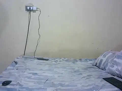 Snapshot of pornstarbrezillian chatting on October 23, 2025, 11:25 pm pornstarbrezillian online show from October 23, 2025, 11:25 pm